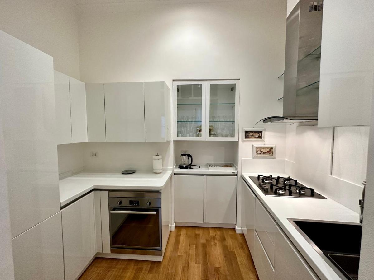 סיינה Sisters' Home - Appartamento Nel Centro Storico Con Terrazzo, Aria Condizionata E Vasca Da Bagno מראה חיצוני תמונה