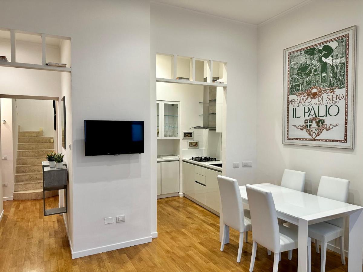 סיינה Sisters' Home - Appartamento Nel Centro Storico Con Terrazzo, Aria Condizionata E Vasca Da Bagno מראה חיצוני תמונה