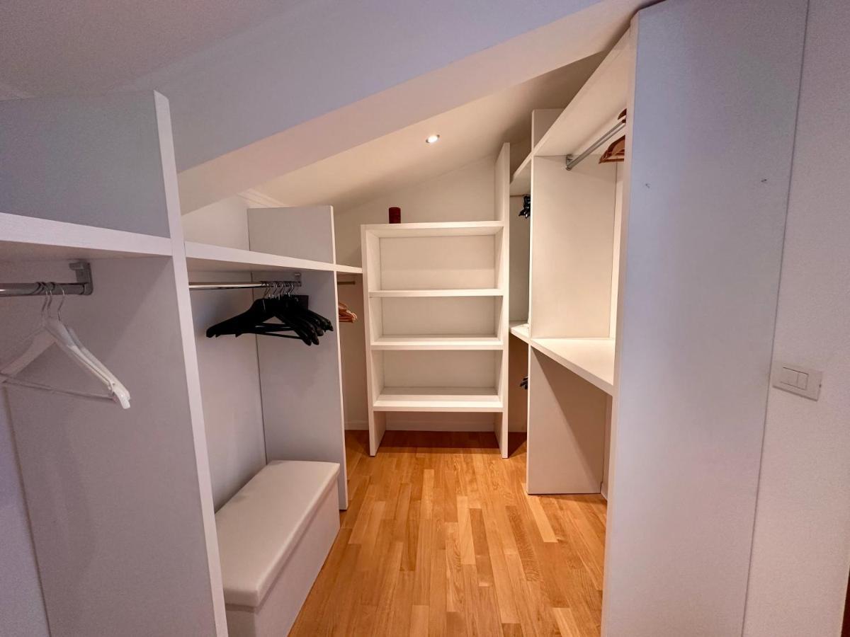 סיינה Sisters' Home - Appartamento Nel Centro Storico Con Terrazzo, Aria Condizionata E Vasca Da Bagno מראה חיצוני תמונה